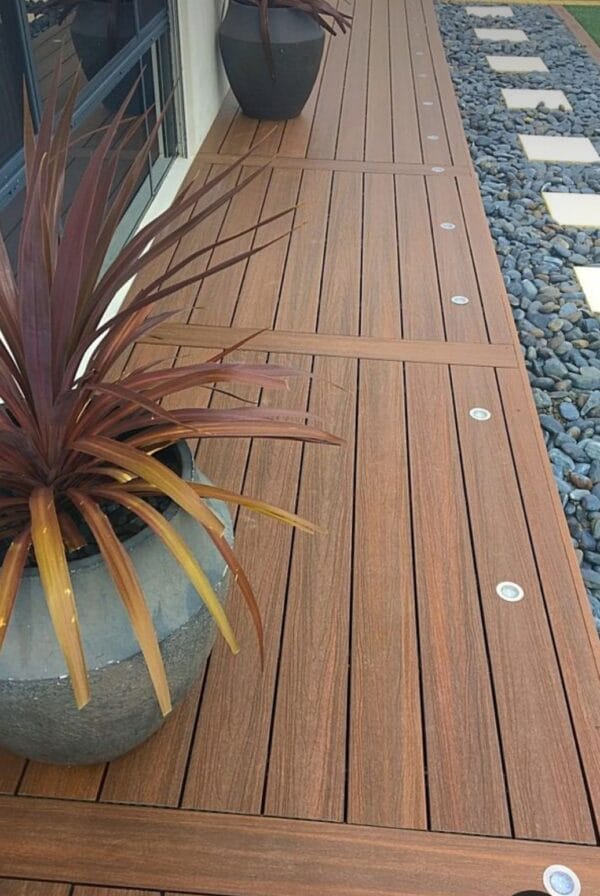 Composite Decking - Image 4