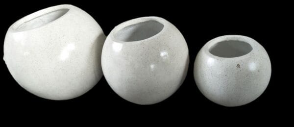 Pots and Columns - Image 9